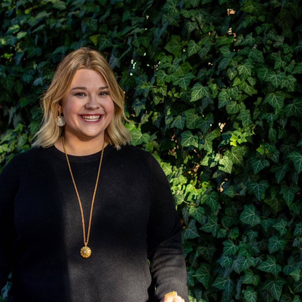 Meet your Posher, Ivy